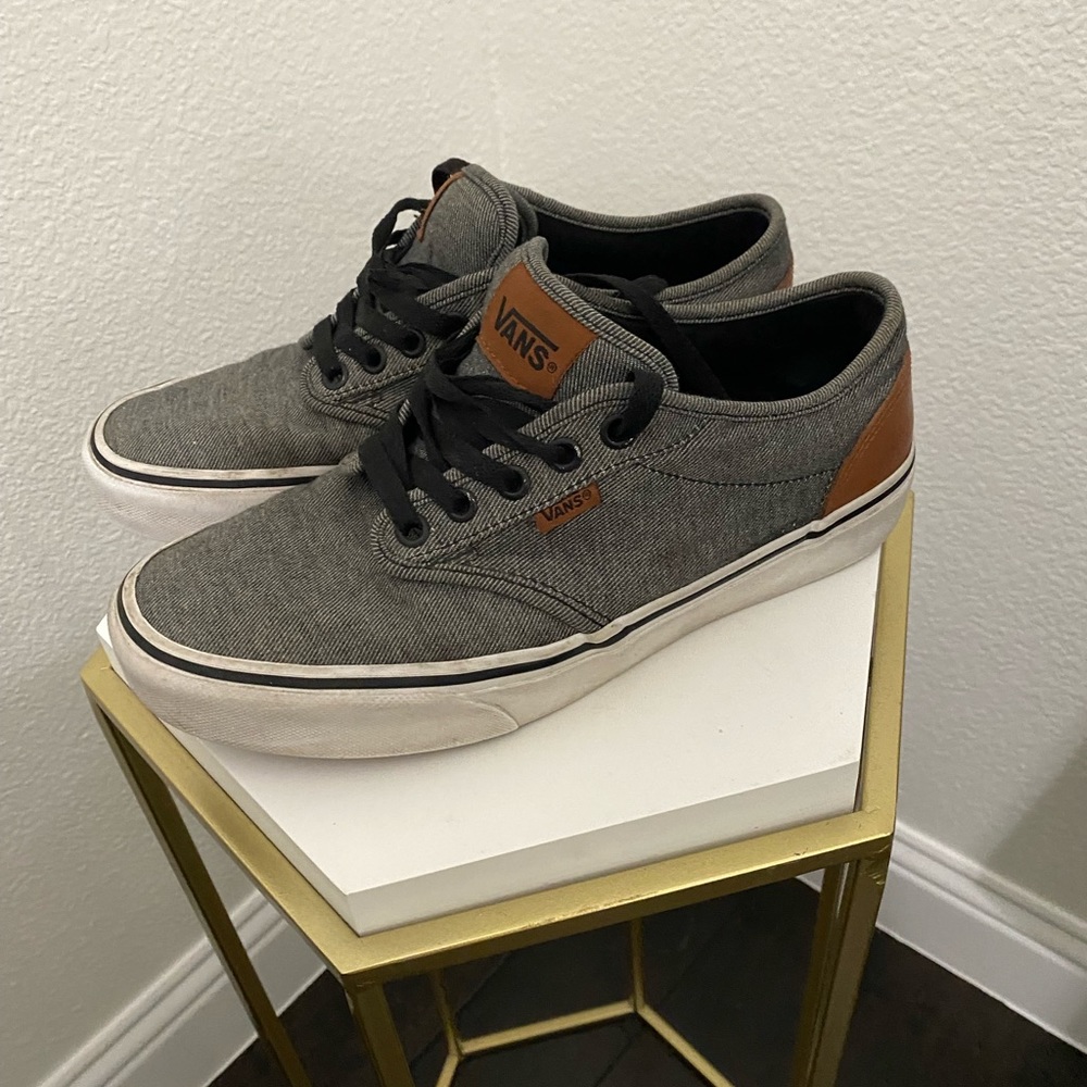 Gently used men’s Vans - grey - size 7.5